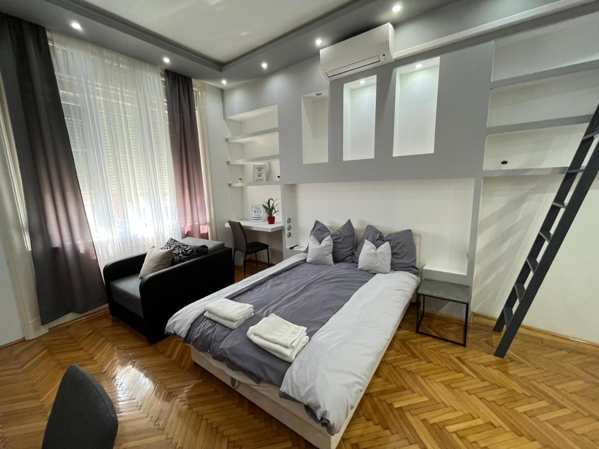 Széchenyi Apartman  Miskolc Extérieur photo