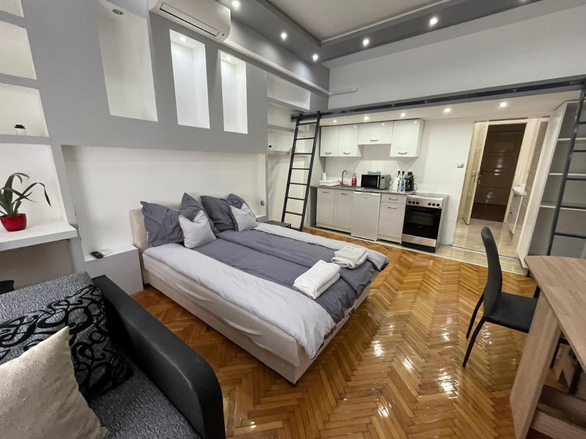 Széchenyi Apartman  Miskolc Extérieur photo