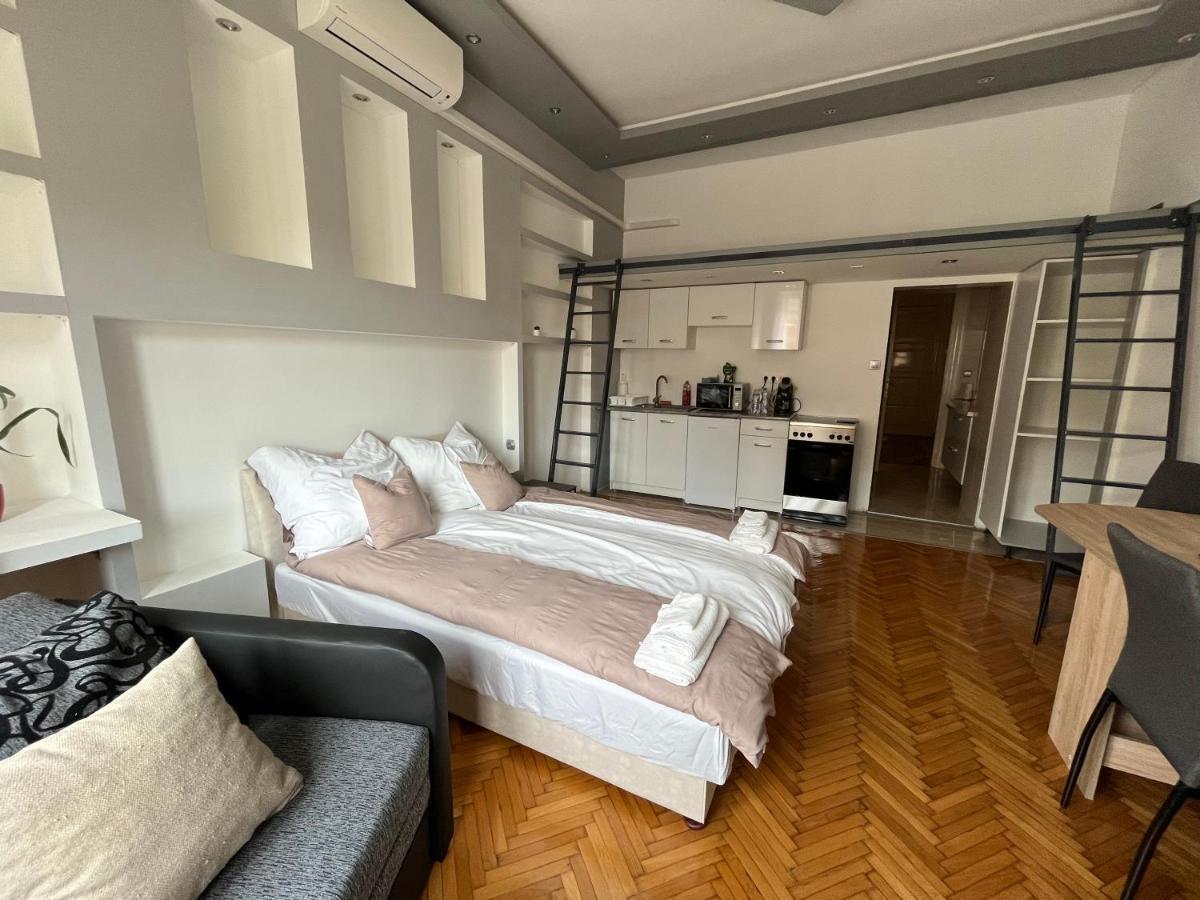 Széchenyi Apartman  Miskolc Extérieur photo