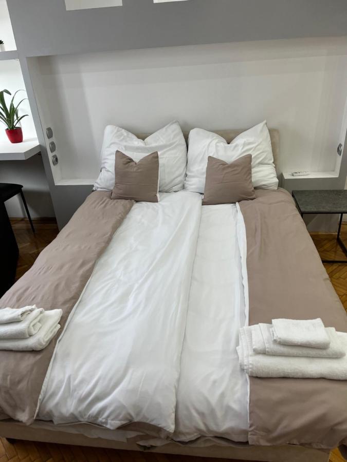 Széchenyi Apartman  Miskolc Extérieur photo