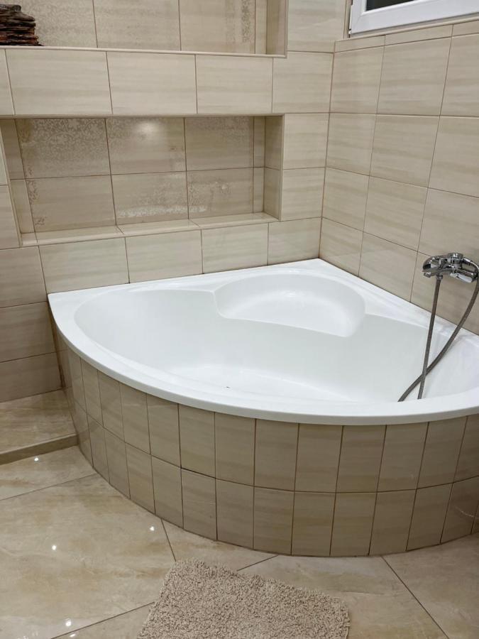 Széchenyi Apartman  Miskolc Extérieur photo